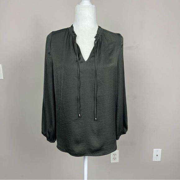 41 HAWTHORN LONG SLEEVE SILKY BLOUSE V-NECK SIZE SMALL CHARCOAL GREY - Picture 3 of 15